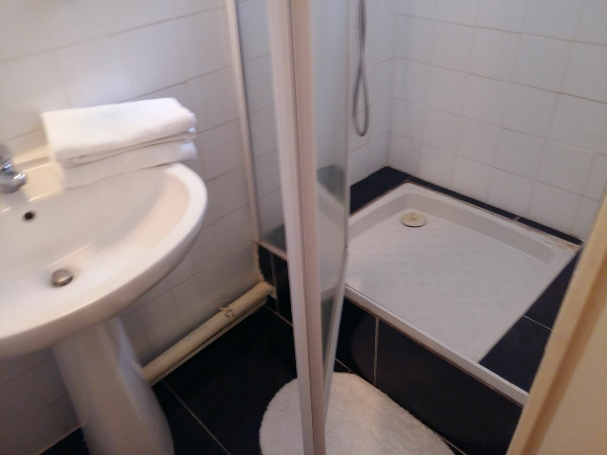 Hotel Du Metro Paris Eksteriør billede